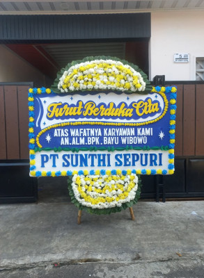 Papan Bunga Duka di Penkase Oeleta